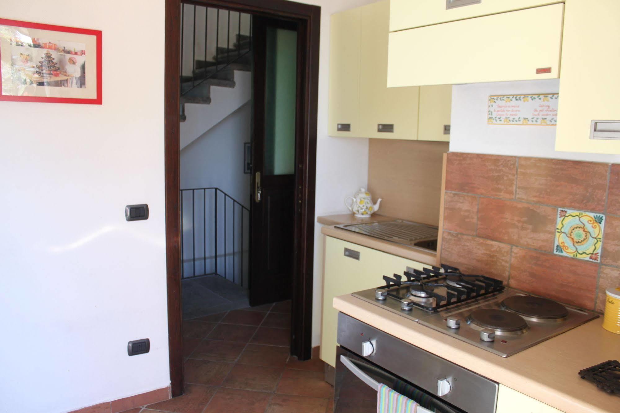 Flegrea House Aparthotel Pozzuoli Exterior foto